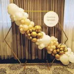 Girlanda balonowa na heksagonie - Hotel Mansor